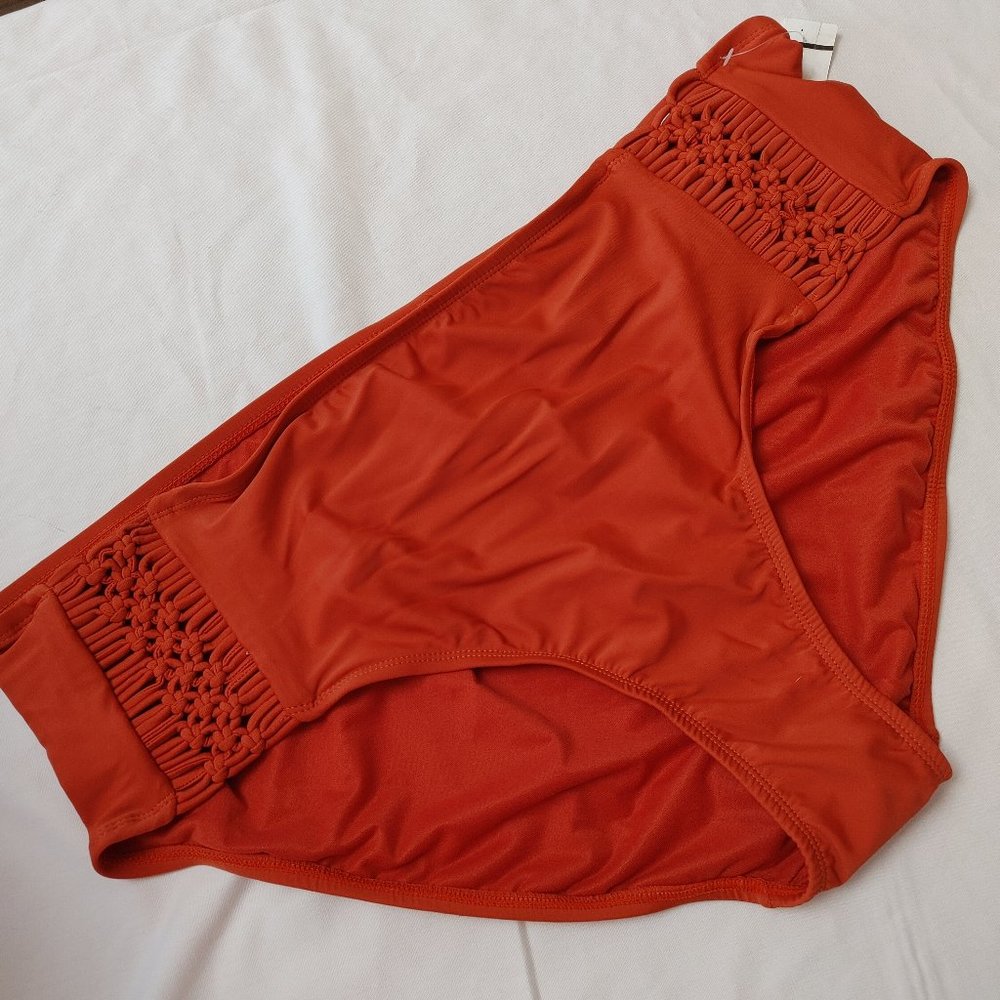 WOMEN'S PLUS SIZE RUST BRAIDED BIKINI SWIM BTTOM